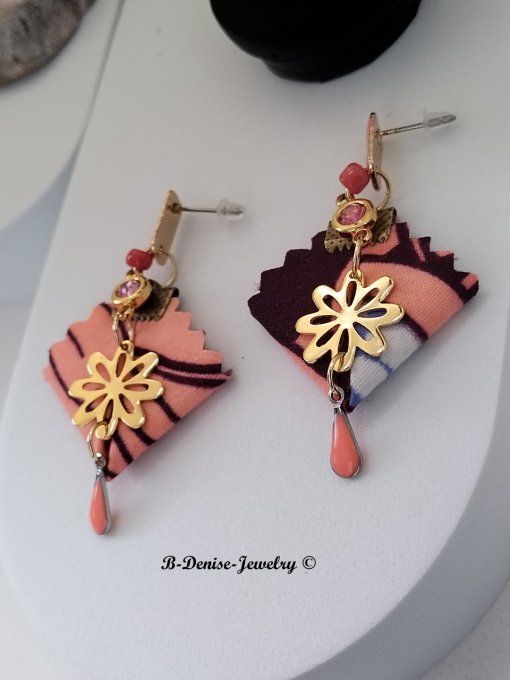 Original boucles Puce en resine  !! DIAMOND FLOWER DROP !! En Acier Resine tissu wax T:3.5cm x 6cm