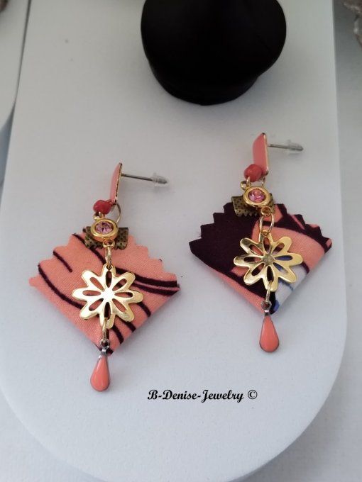 Original boucles Puce en resine  !! DIAMOND FLOWER DROP !! En Acier Resine tissu wax T:3.5cm x 6cm